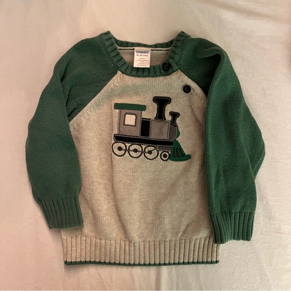 Boys Sweater Gray with Green Sleeves with an Embroidered Train Size 18 to 24 mo - Picture 1 of 1